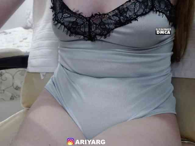 arisha_001 webcam