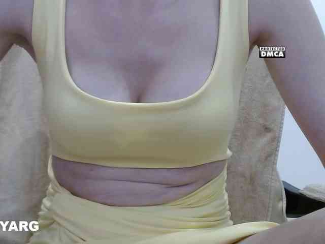 arisha_001 webcam