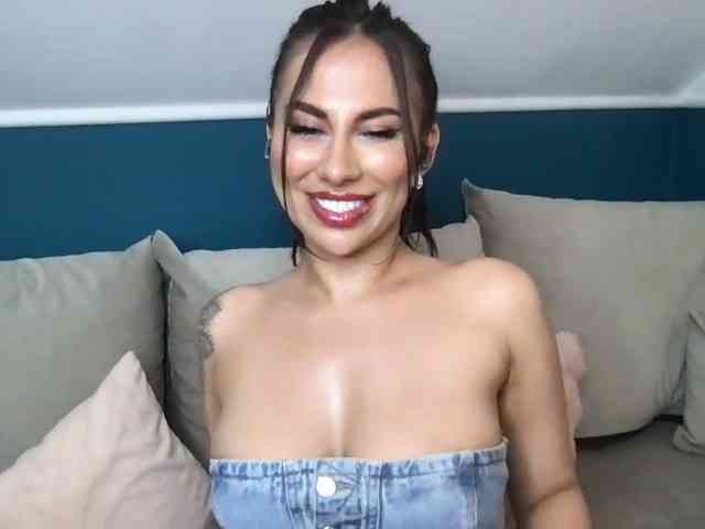MindyExtasy webcam