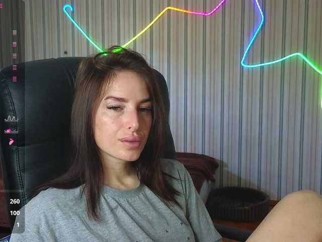 xxadrihanna live cam on UnifiedCams