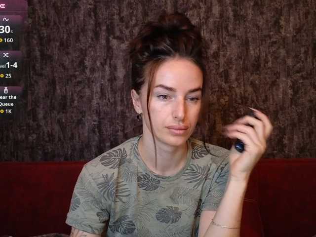 xxadrihanna live cam on BongaCams