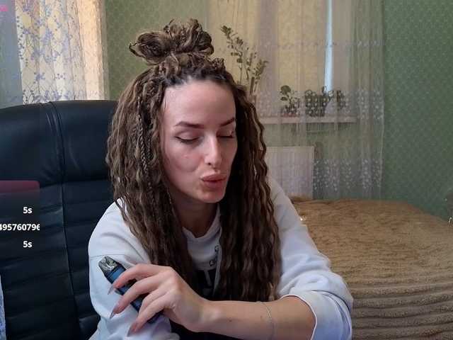 xxadrihanna live cam on BongaCams