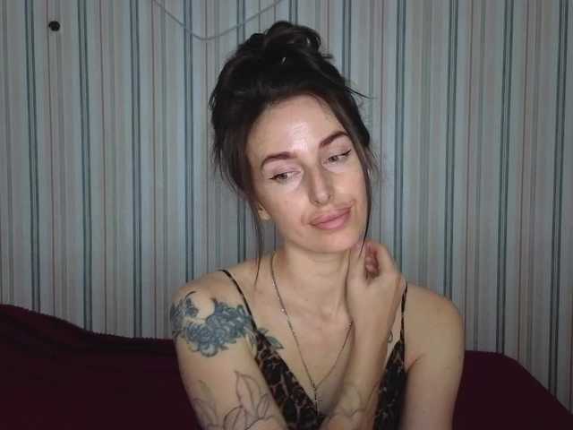 xxadrihanna live cam on BongaCams