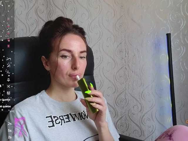 xxadrihanna live cam on BongaCams