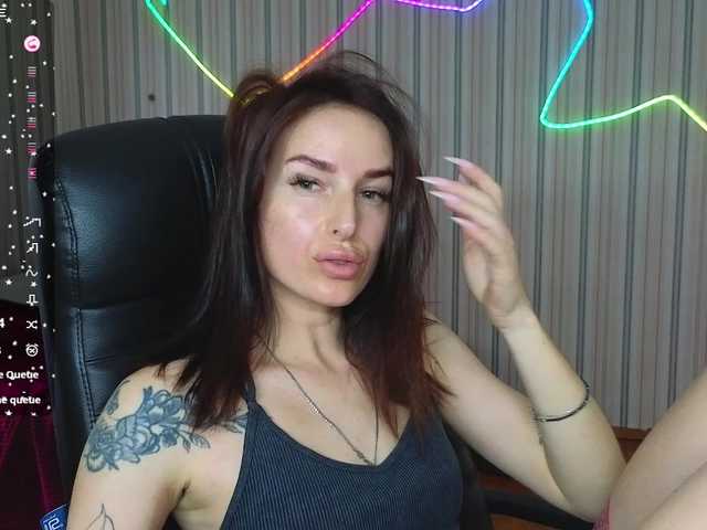 xxadrihanna live cam on BongaCams