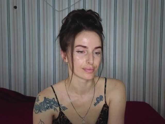 xxadrihanna live cam on BongaCams
