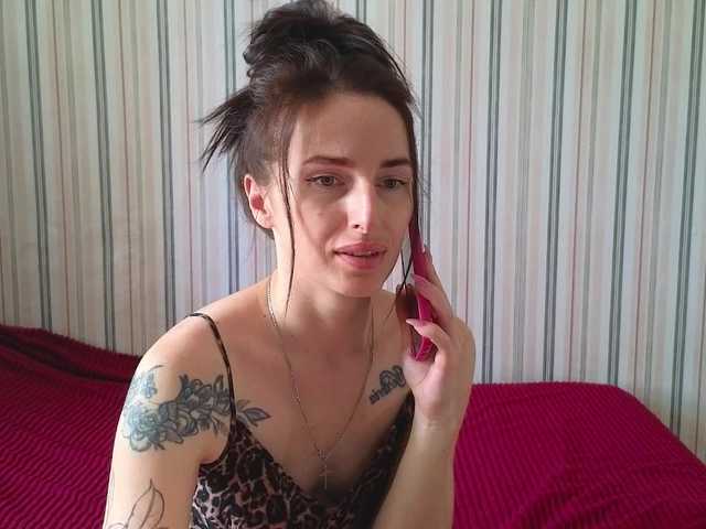 xxadrihanna live cam on BongaCams