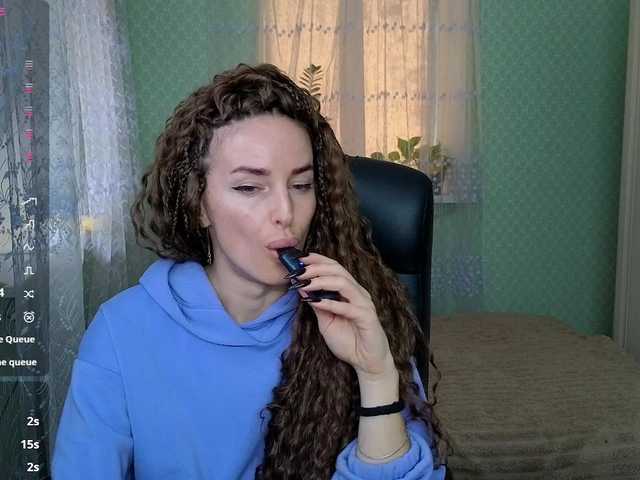 xxadrihanna live cam on BongaCams