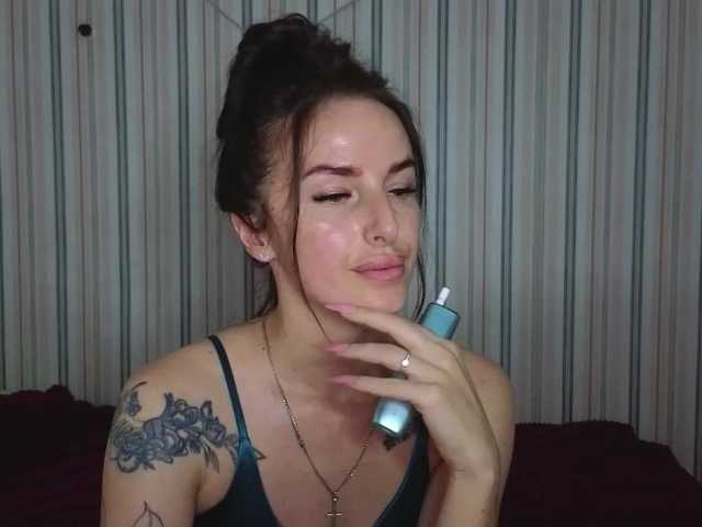 xxadrihanna live cam on BongaCams