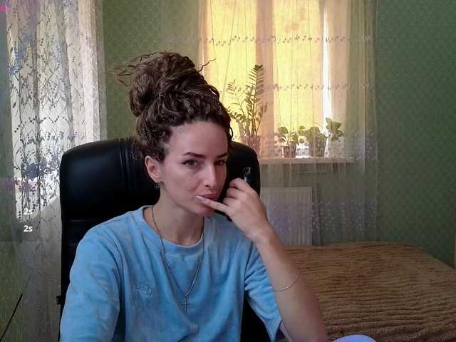 xxadrihanna live cam on BongaCams