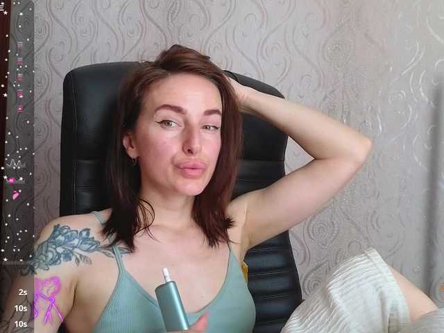xxadrihanna live cam on BongaCams