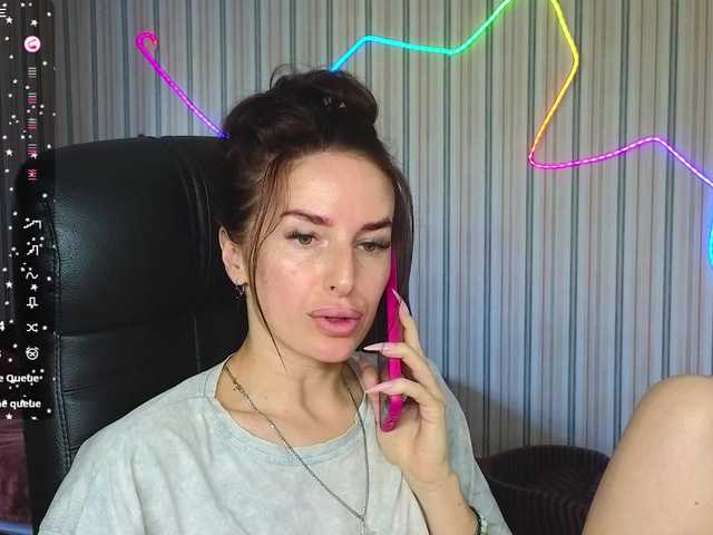 xxadrihanna live cam on BongaCams