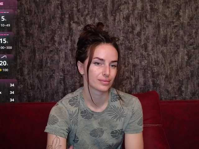 xxadrihanna live cam on BongaCams