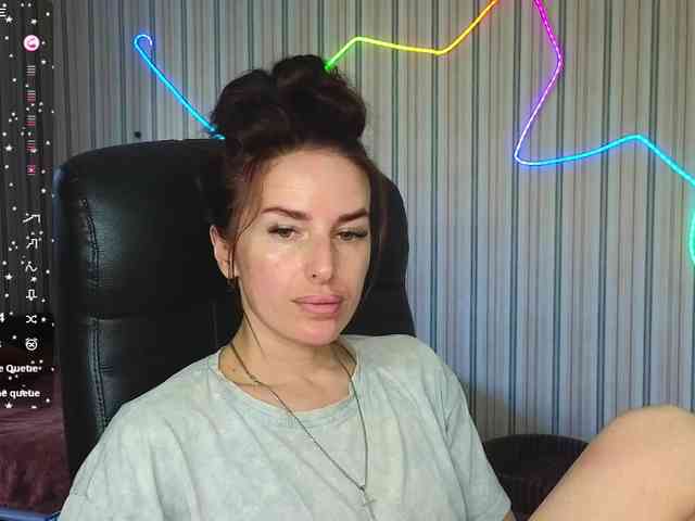 xxadrihanna webcam
