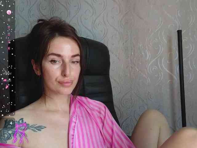 xxadrihanna webcam