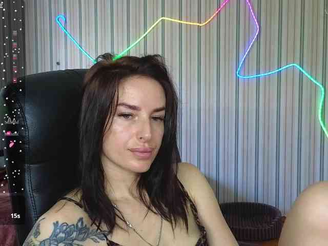 xxadrihanna webcam