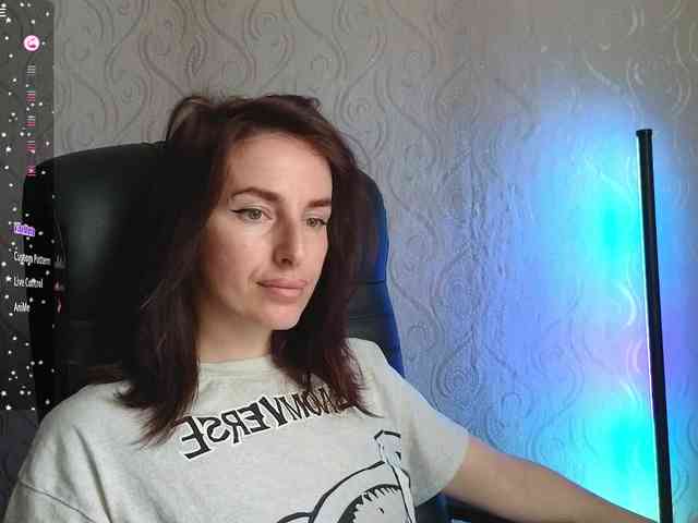 xxadrihanna webcam
