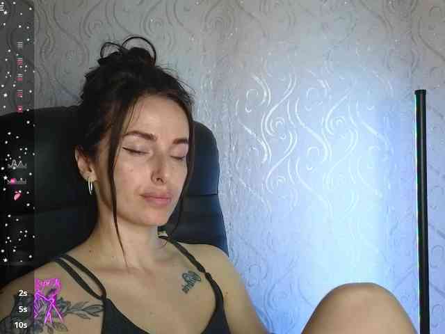 xxadrihanna webcam