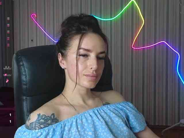 xxadrihanna webcam