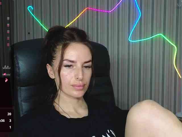 xxadrihanna webcam