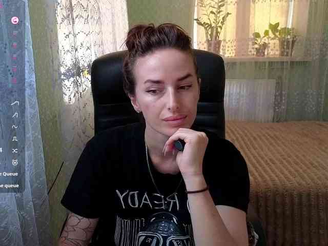 xxadrihanna webcam