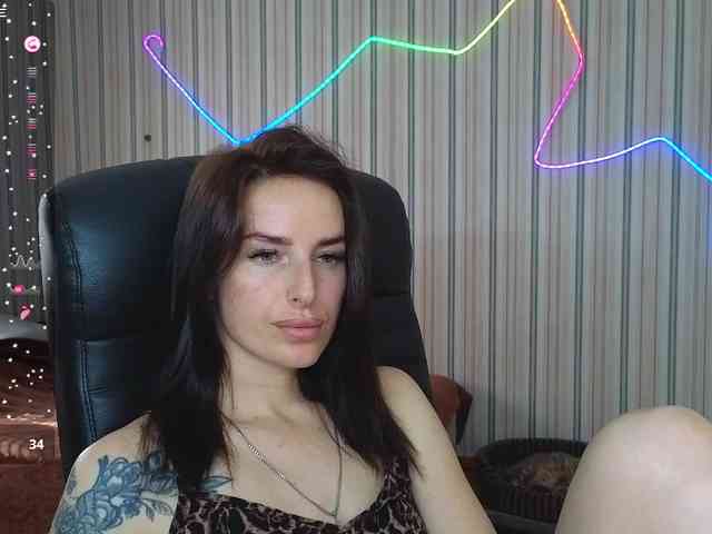 xxadrihanna webcam
