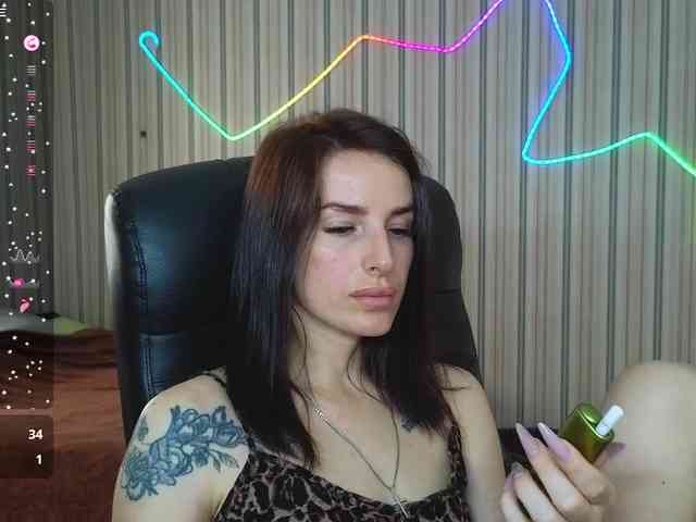 xxadrihanna webcam