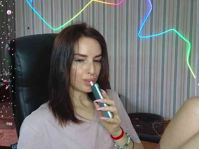 xxadrihanna webcam