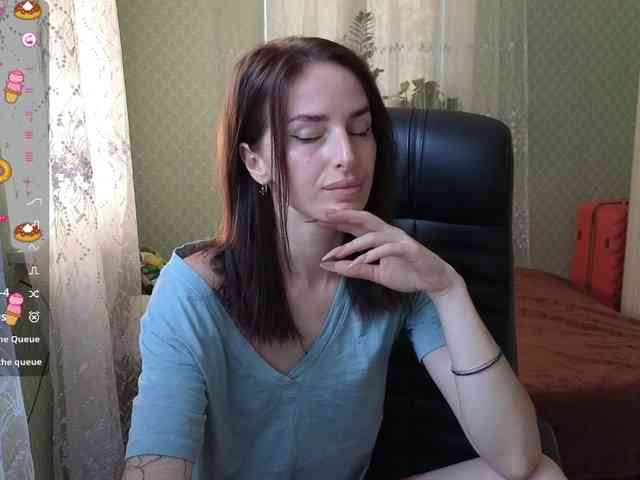 xxadrihanna webcam