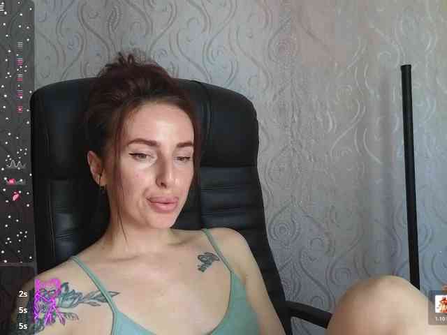 xxadrihanna's live room