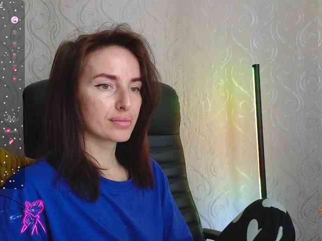 xxadrihanna webcam