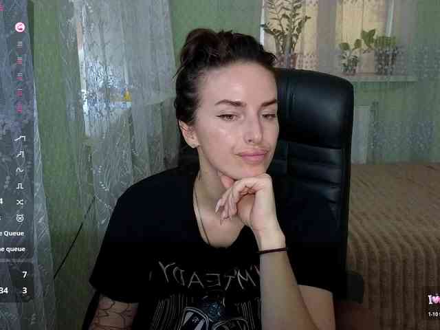 xxadrihanna webcam
