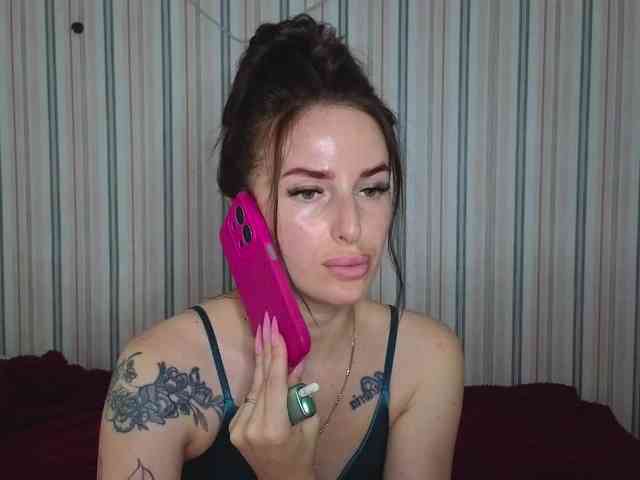 xxadrihanna webcam
