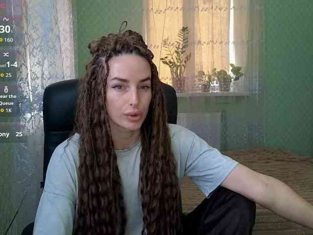 xxadrihanna webcam