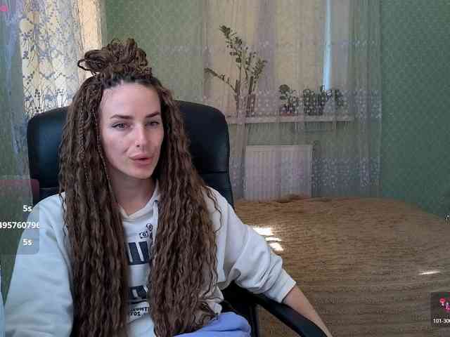 xxadrihanna webcam