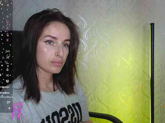 xxadrihanna webcam