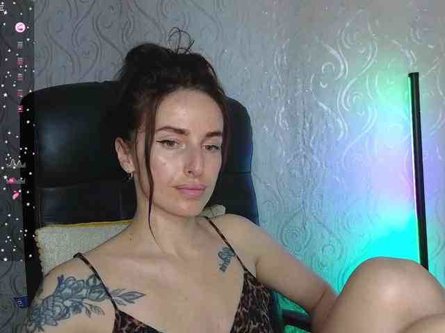 xxadrihanna webcam