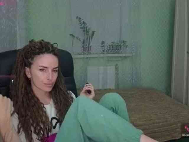 xxadrihanna webcam