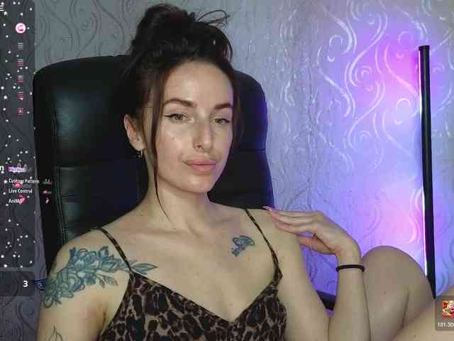 xxadrihanna webcam