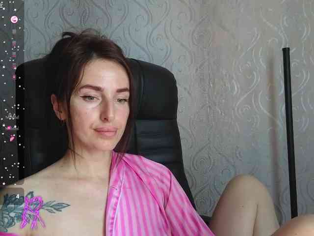 xxadrihanna webcam