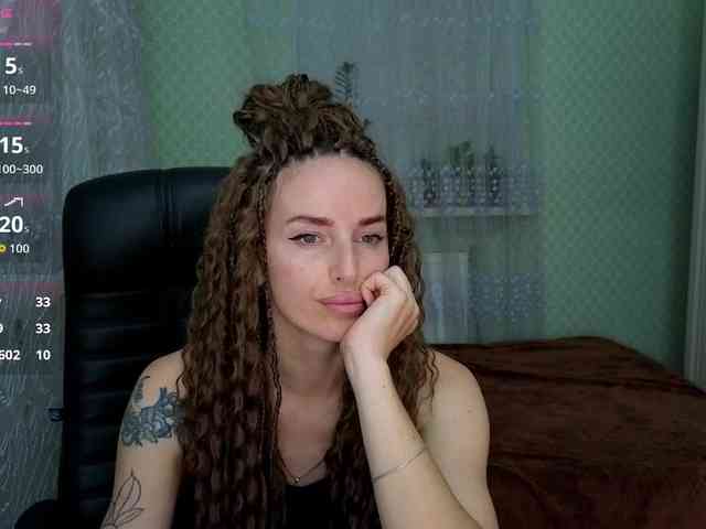 xxadrihanna webcam