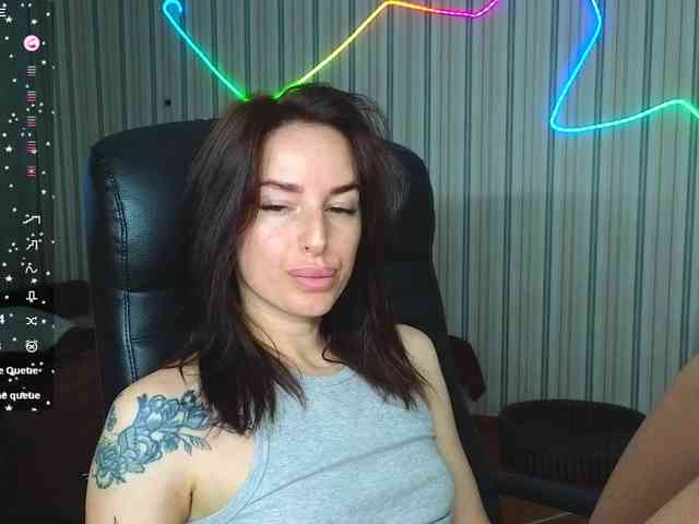 xxadrihanna webcam
