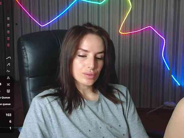 xxadrihanna webcam