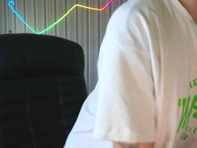 xxadrihanna webcam
