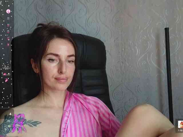 xxadrihanna webcam