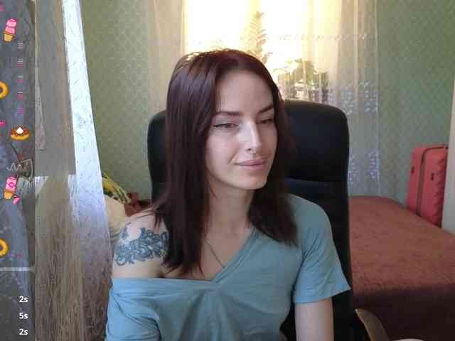 Xxadrihanna's cam show statistics and live stream