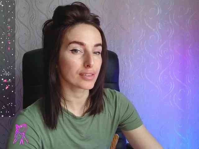 xxadrihanna webcam