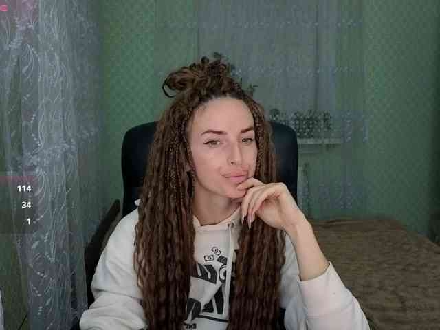 xxadrihanna's live room