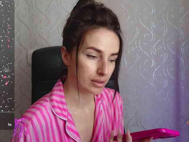 xxadrihanna webcam