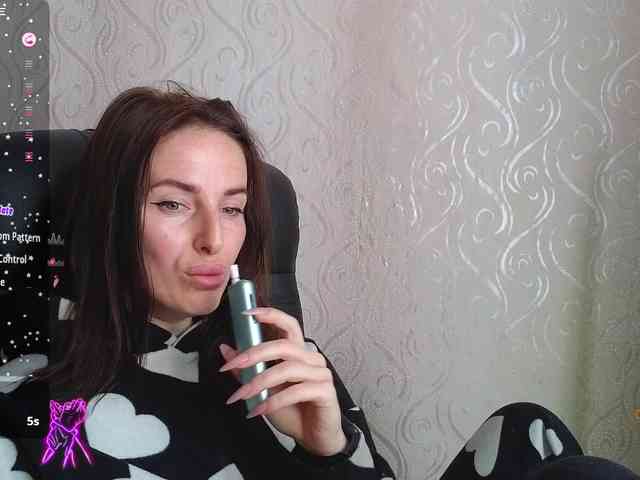 xxadrihanna webcam